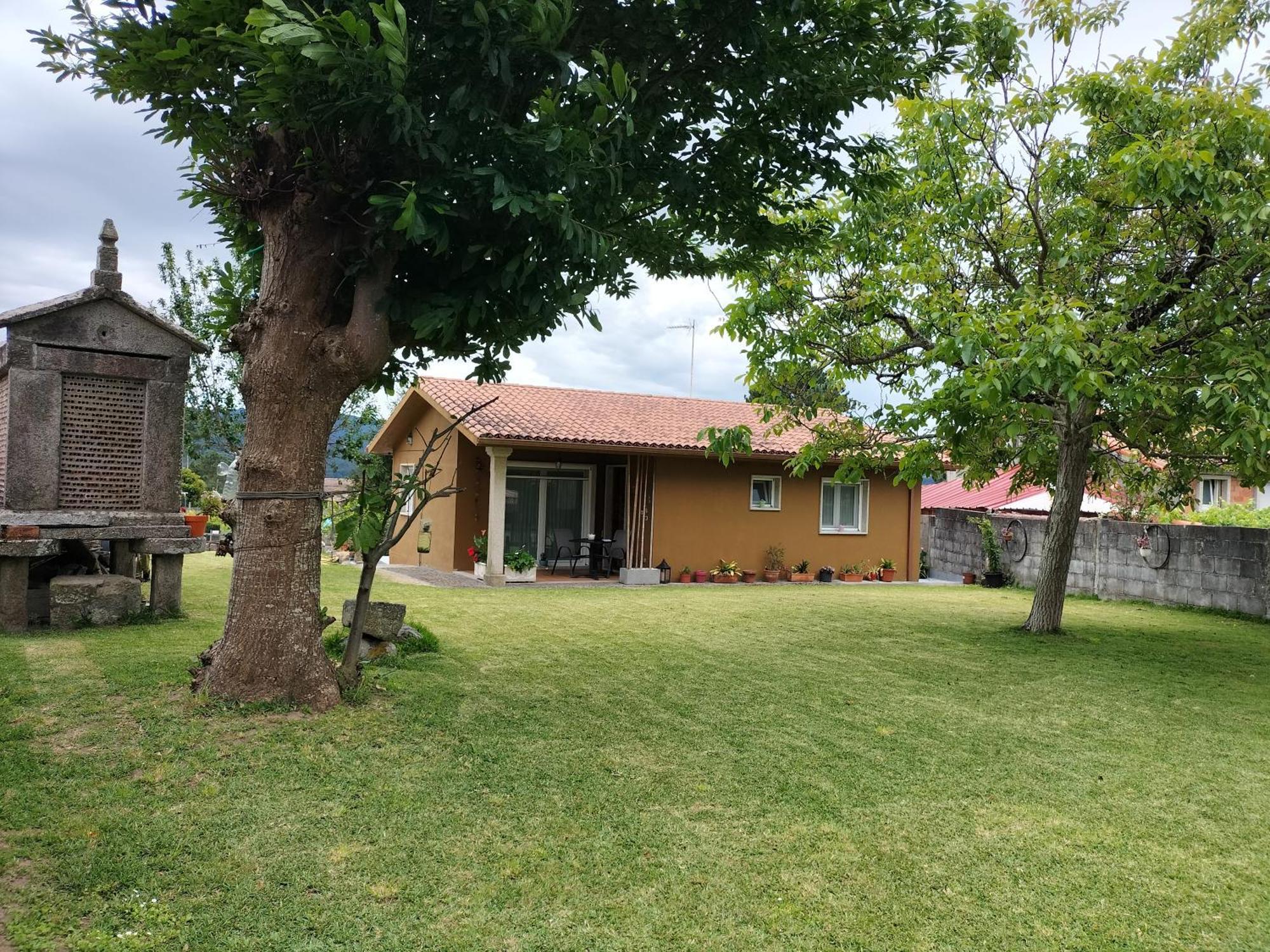 A Casa Do Castano Nigrán Exterior foto